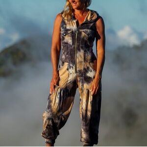 Autumn Teneyl Angel Jumpsuit in Black & Tan - S